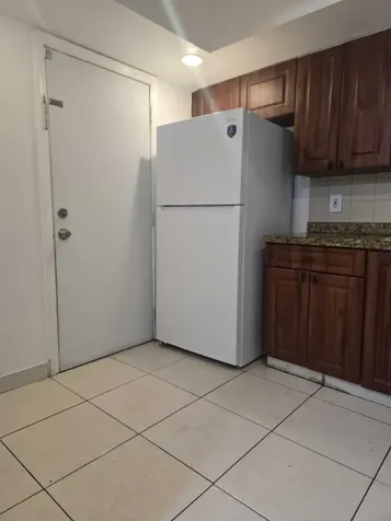 1201 SW 52nd Avenue North Lauderdale FL 33068