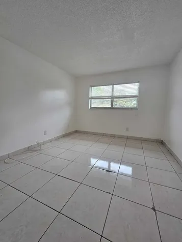 1201 SW 52nd Avenue North Lauderdale FL 33068