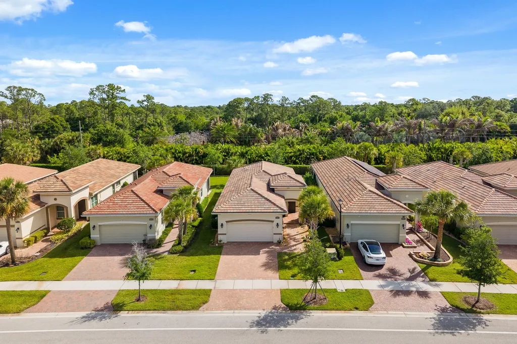 11215 SW Visconti Way Port St Lucie FL 34986