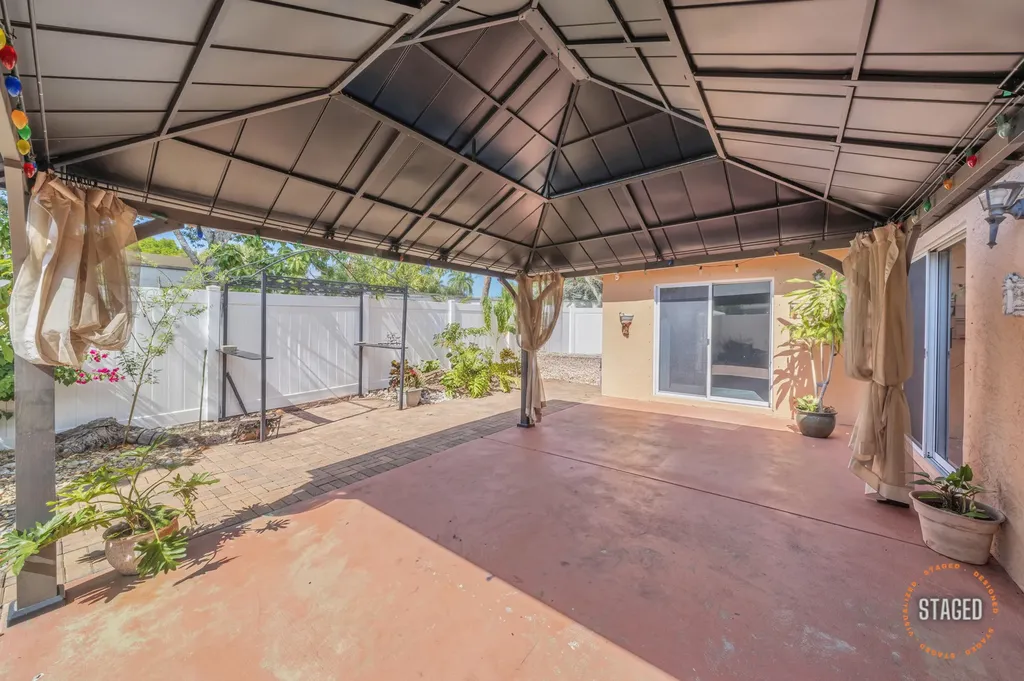 7249 Nautica Way Lake Worth FL 33467