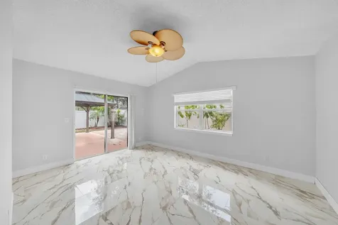 7249 Nautica Way Lake Worth FL 33467