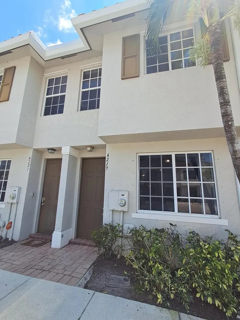 4219 Napoli Lake Drive West Palm Beach FL 33410