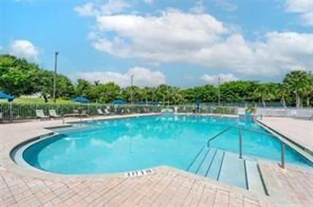 931 Lemonwood Court Hollywood FL 33019