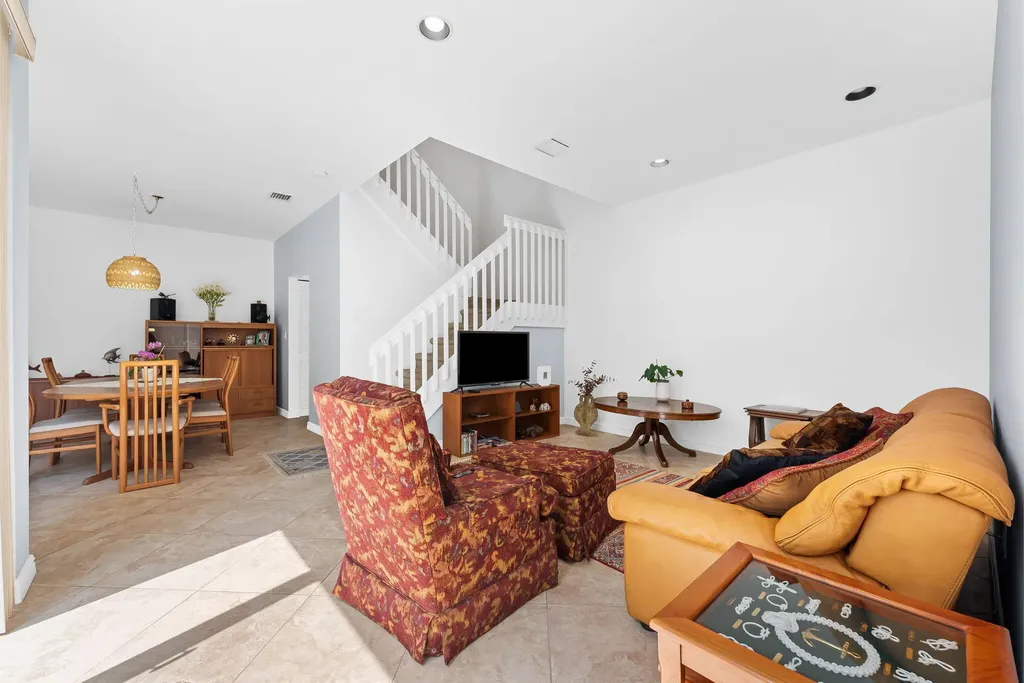 931 Lemonwood Court Hollywood FL 33019