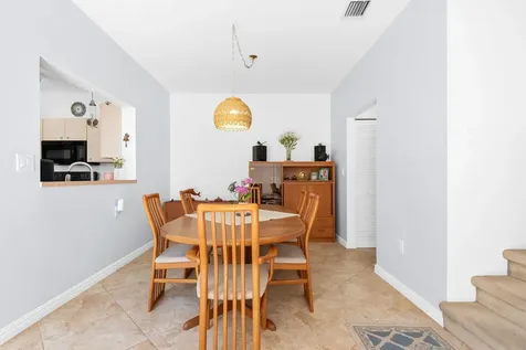 931 Lemonwood Court Hollywood FL 33019