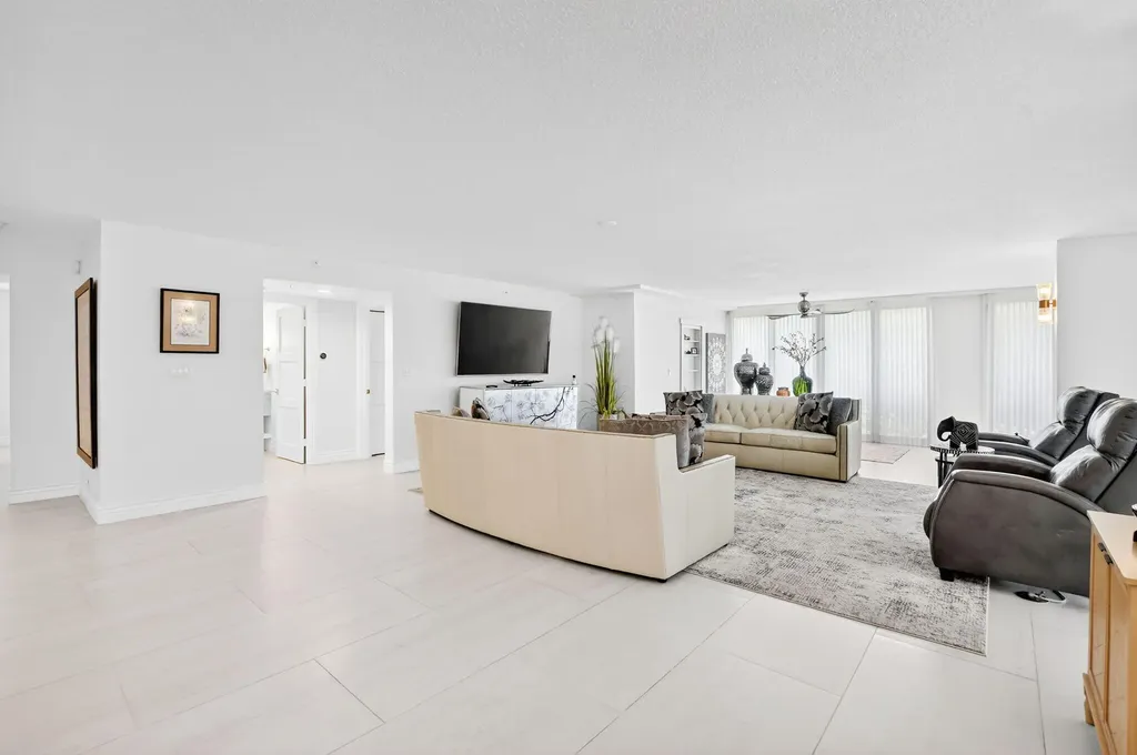 7233 Promenade Drive Boca Raton FL 33433