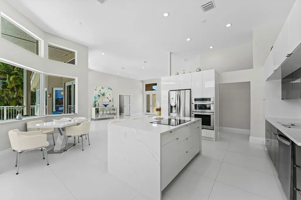 8321 Muirhead Circle Boynton Beach FL 33472