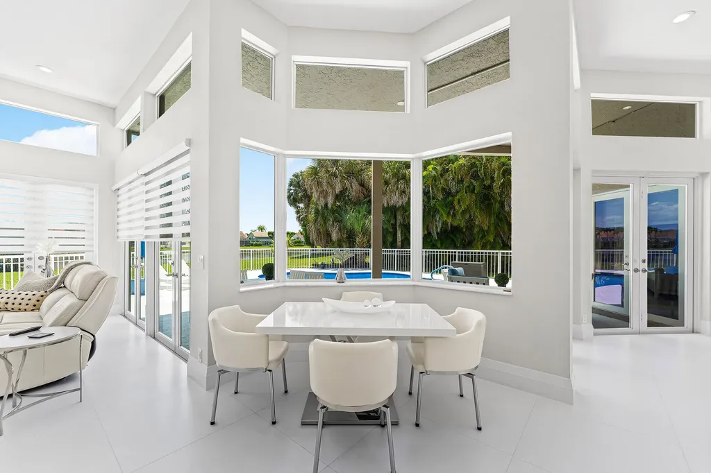 8321 Muirhead Circle Boynton Beach FL 33472