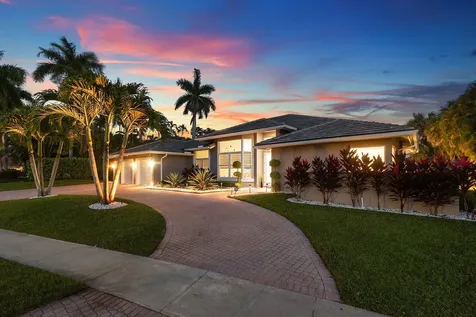 8321 Muirhead Circle Boynton Beach FL 33472