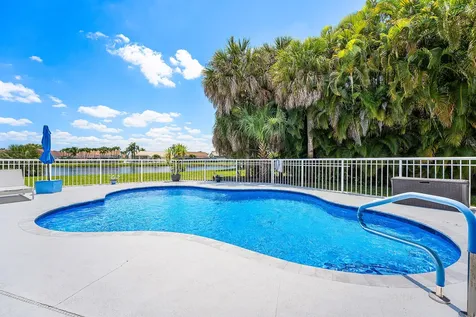 8321 Muirhead Circle Boynton Beach FL 33472