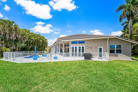 8321 Muirhead Circle Boynton Beach FL 33472