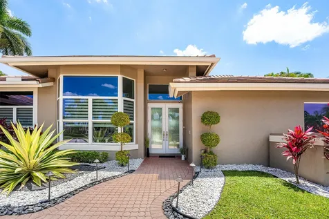 8321 Muirhead Circle Boynton Beach FL 33472