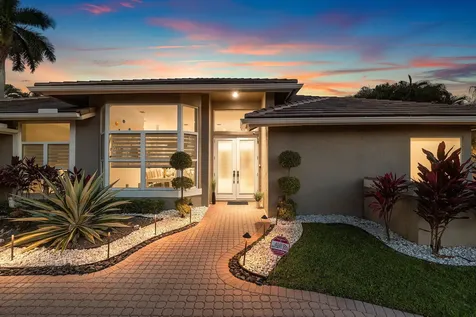 8321 Muirhead Circle Boynton Beach FL 33472