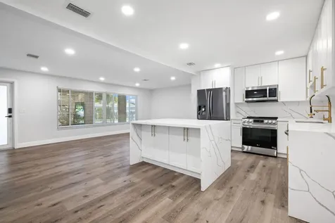 2298 NE 4th Avenue Boca Raton FL 33431
