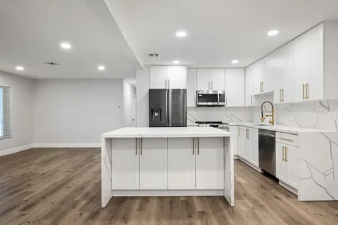 2298 NE 4th Avenue Boca Raton FL 33431