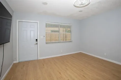 1135 NW 6th Avenue Fort Lauderdale FL 33311