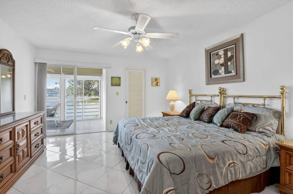 2035 Ainslie Boca Raton FL 33434