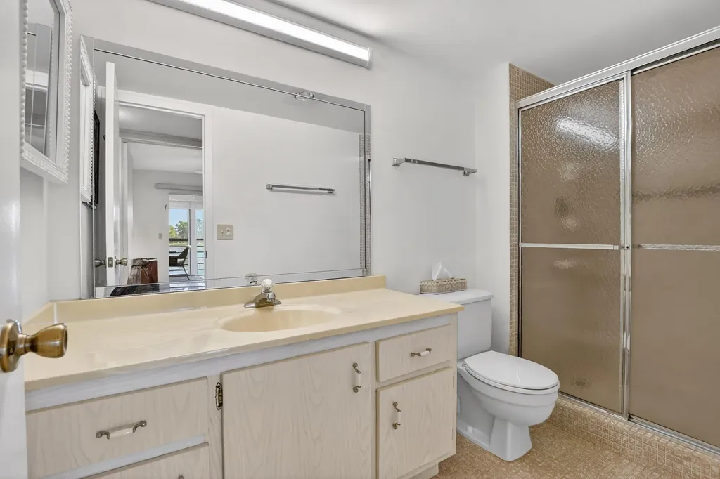 2035 Ainslie Boca Raton FL 33434