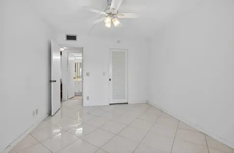 2035 Ainslie Boca Raton FL 33434