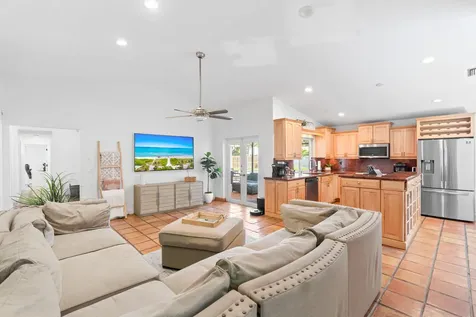 10885 NW 6th Street Coral Springs FL 33071