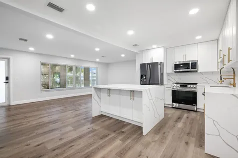 2298 NE 4th Avenue Boca Raton FL 33431