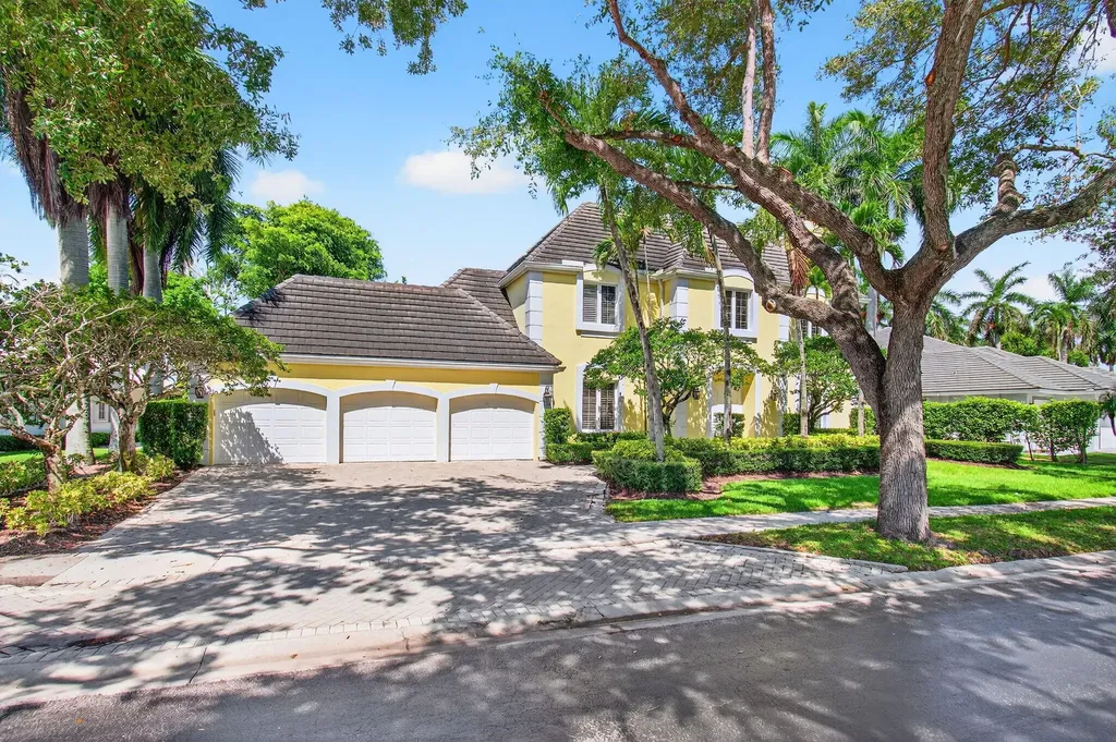 6167 NW 23rd Way Boca Raton FL 33496