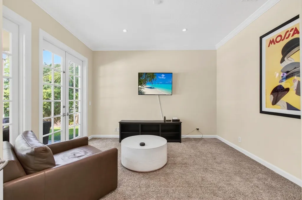 6167 NW 23rd Way Boca Raton FL 33496