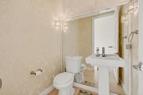 6167 NW 23rd Way Boca Raton FL 33496