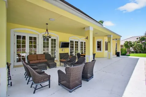 6167 NW 23rd Way Boca Raton FL 33496