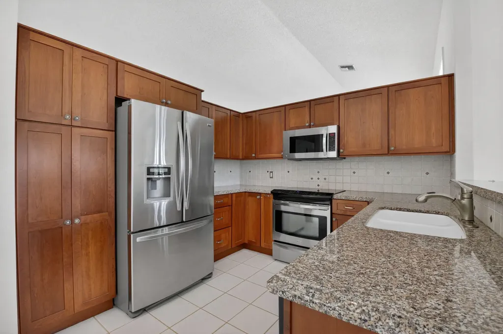6180 Golf Villas Drive Boynton Beach FL 33437