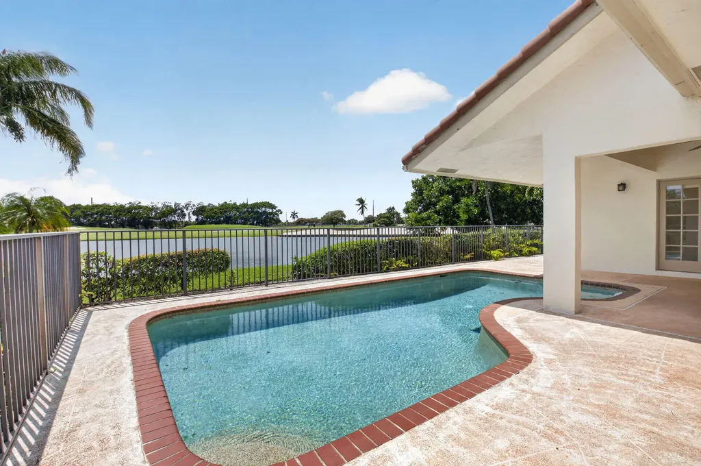 6180 Golf Villas Drive Boynton Beach FL 33437