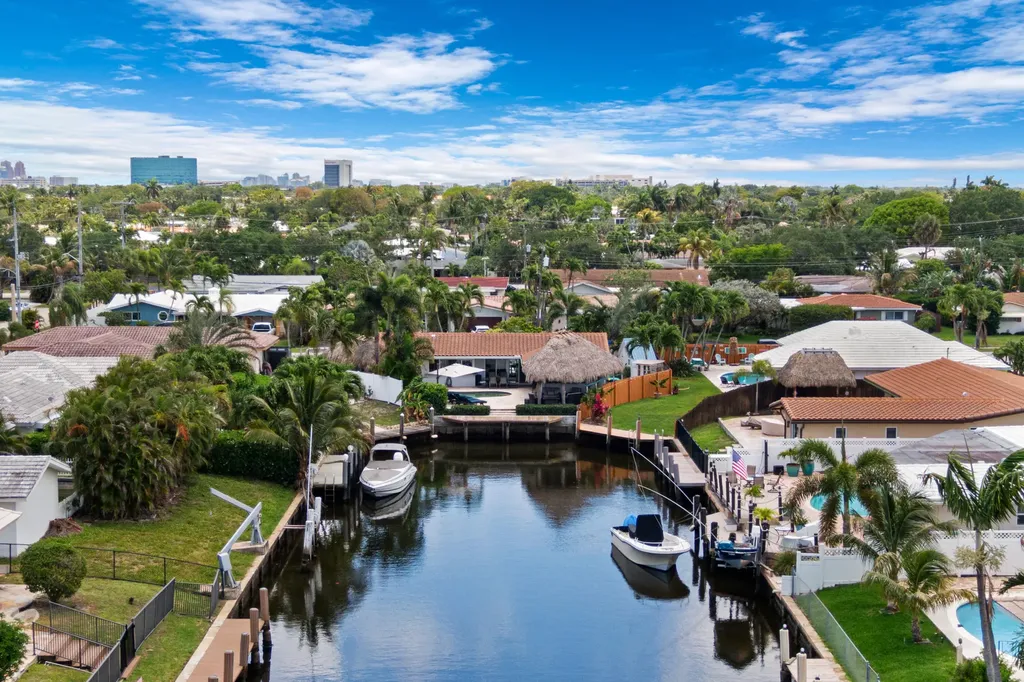 2031 NE 62nd Court Fort Lauderdale FL 33308