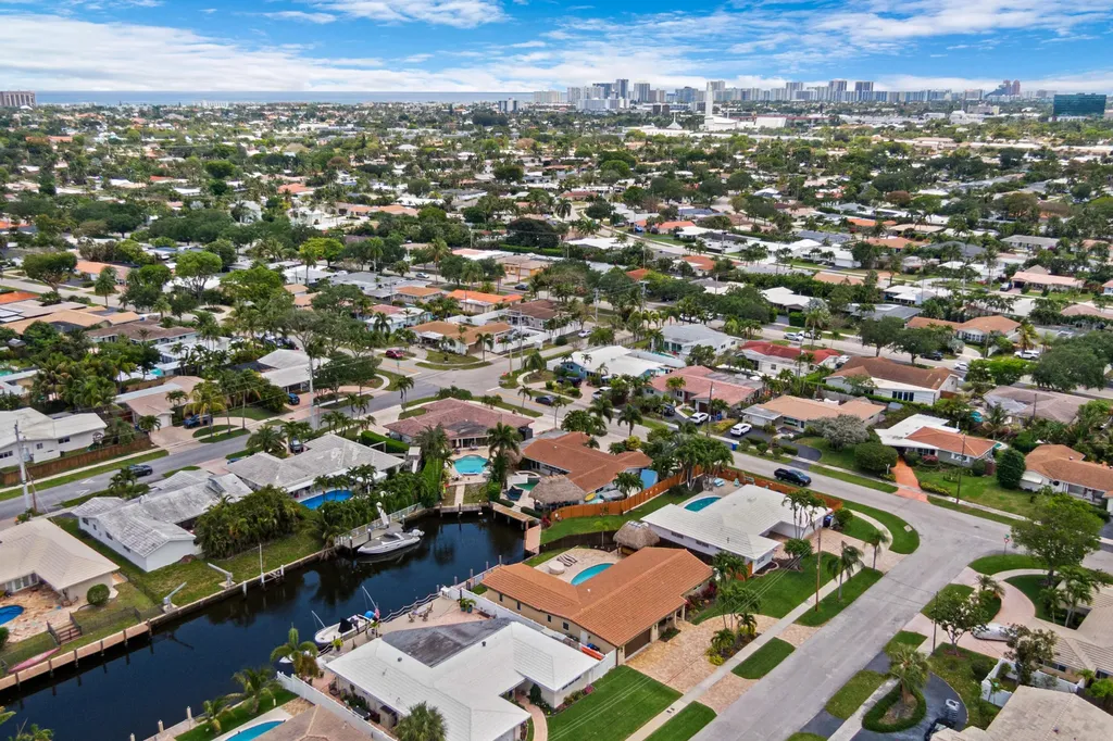 2031 NE 62nd Court Fort Lauderdale FL 33308