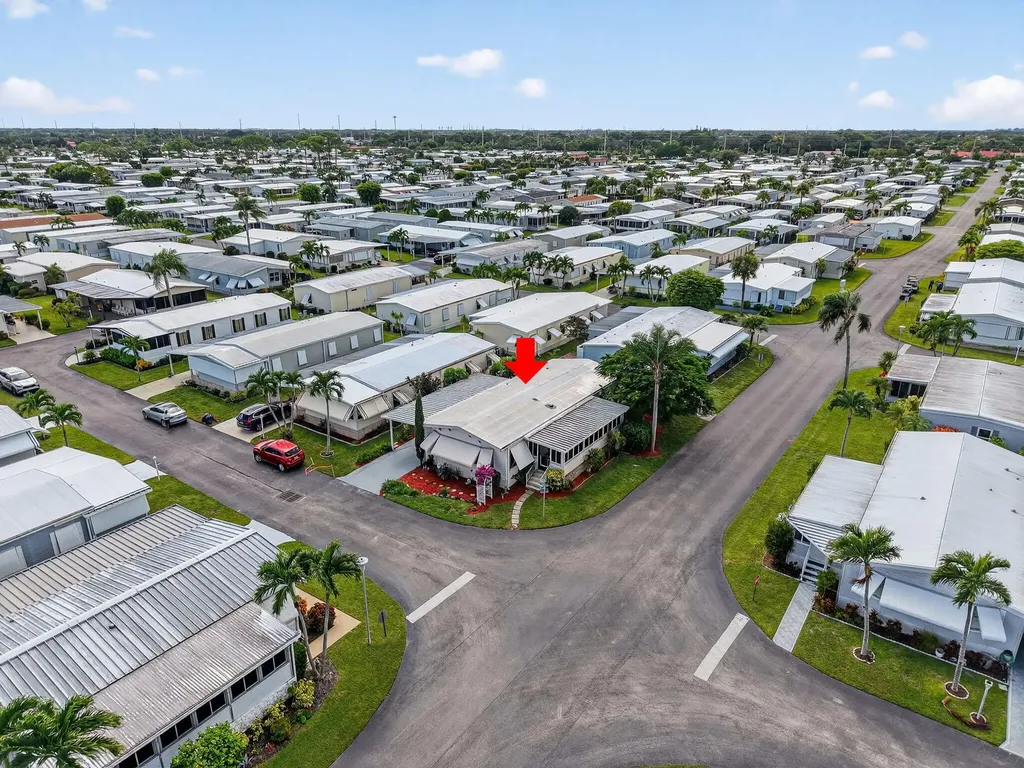 50012 Hacha Boynton Beach FL 33436