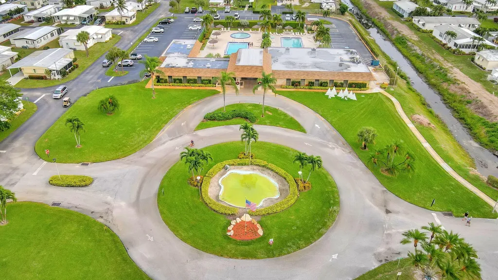 50012 Hacha Boynton Beach FL 33436