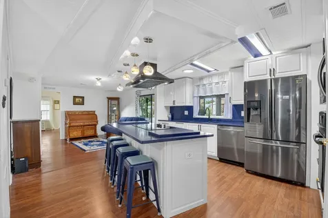 50012 Hacha Boynton Beach FL 33436