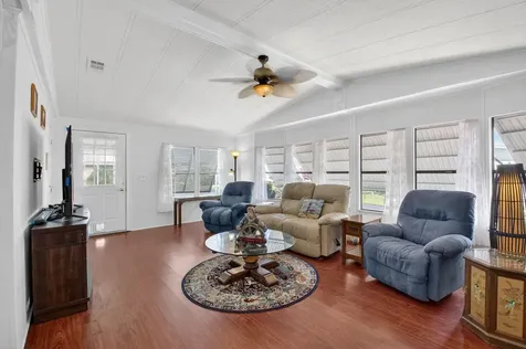 50012 Hacha Boynton Beach FL 33436