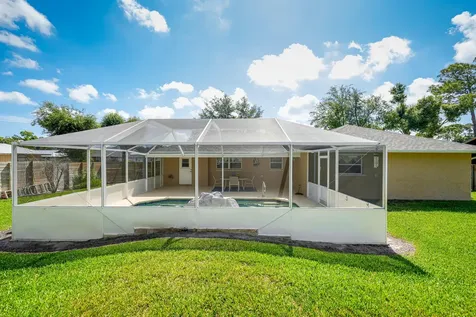 5105 Paleo Pines Circle Fort Pierce FL 34951