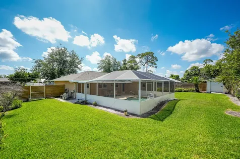 5105 Paleo Pines Circle Fort Pierce FL 34951
