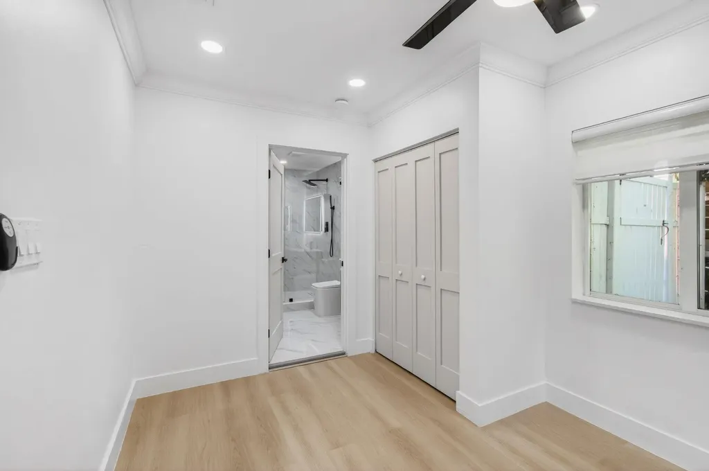 360 SW 2nd Street Boca Raton FL 33432