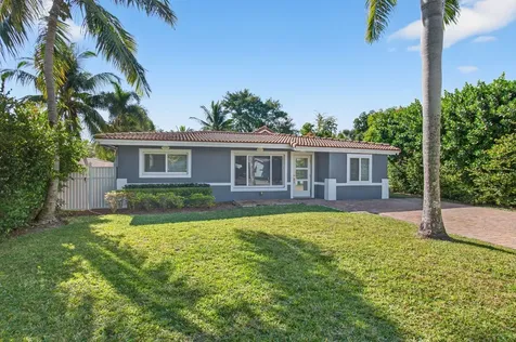 360 SW 2nd Street Boca Raton FL 33432