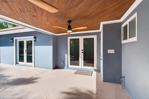 360 SW 2nd Street Boca Raton FL 33432