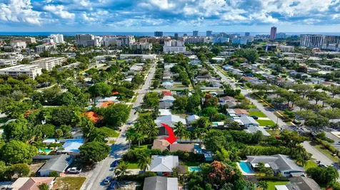 360 SW 2nd Street Boca Raton FL 33432