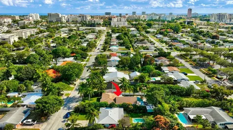 360 SW 2nd Street Boca Raton FL 33432
