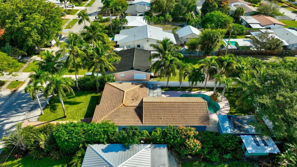 360 SW 2nd Street Boca Raton FL 33432