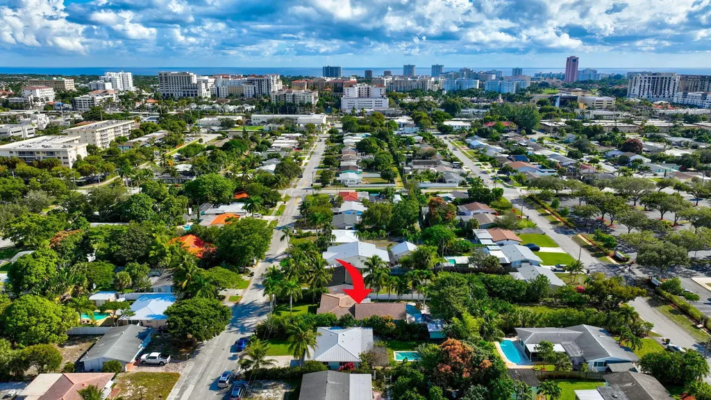 360 SW 2nd Street Boca Raton FL 33432