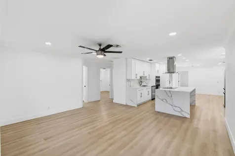 360 SW 2nd Street Boca Raton FL 33432