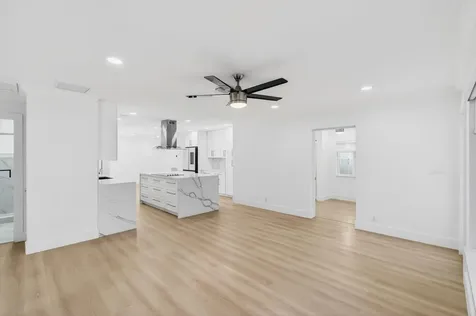 360 SW 2nd Street Boca Raton FL 33432