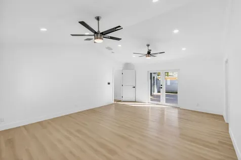 360 SW 2nd Street Boca Raton FL 33432