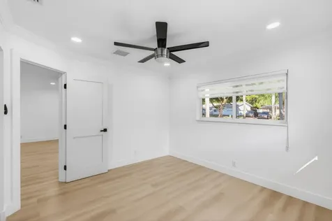 360 SW 2nd Street Boca Raton FL 33432